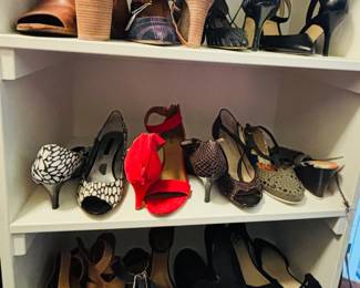 Women's Shoes - 8.5-9