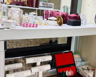 Misc. Vanity Items - Jewelry Holders - Jewelry Boxes