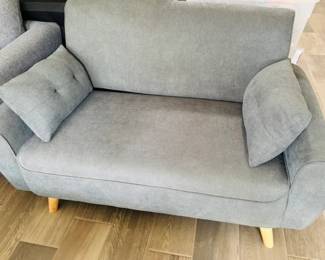 Gray Oversized Chair / Loveseat