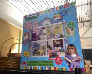 Trading Spaces Design And Redeign House