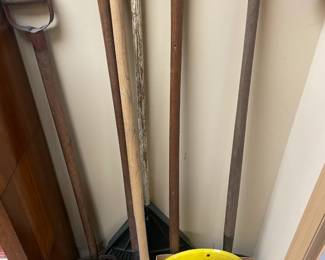 Yard Tools & Snow Shovel