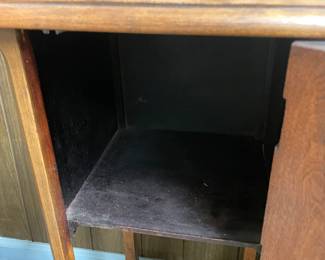 Vintage Wooden End Table W/ 1 Door