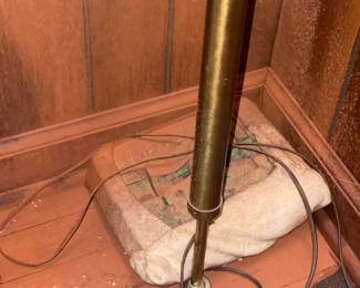 Vintage Colonial Style Floor To Ceiling Tension Pole Lamp