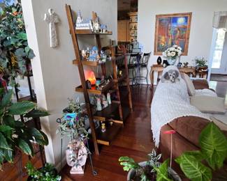 Some plants will be for sale, along with stands, tables ect