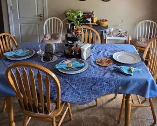 Windsor back Oak Dinette Table