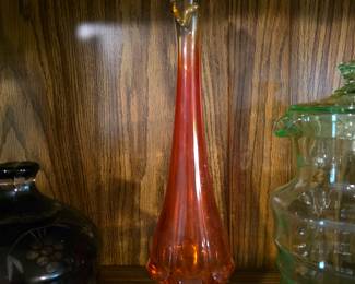 vintage Fenton or Viking Amberina swung vase