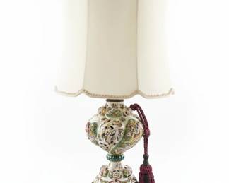 Capodimonte Porcelain Table Lamp with Cherubs and Floral Motifs