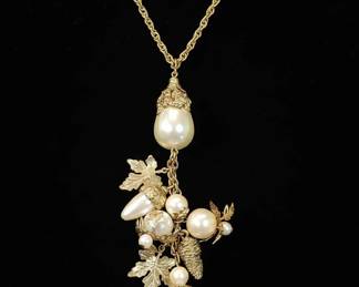 Vintage Faux Pearl and GoldTone Acorn and Leaf Cluster Necklace