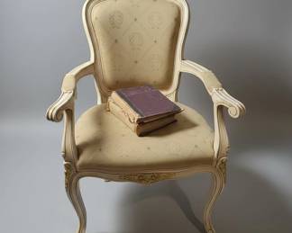 Pair of Vintage French Provincial Louis XV Style Fauteuil Armchairs