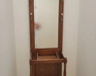 Pulaski Furniture Oak Mirrored Hall Tree with Umbrella Stand