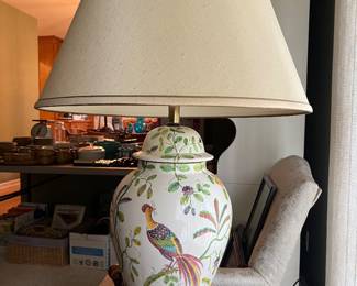 Vintage Frederick Cooper ceramic lamp featuring a hand-painted pheasant motif.