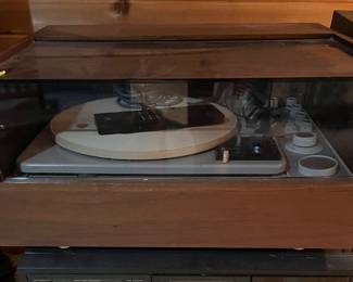 KLH Model 20 turntable.