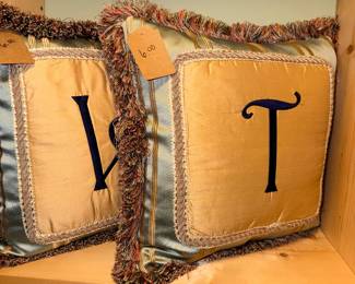 Items Located in The Lower Level 1st Bedroom