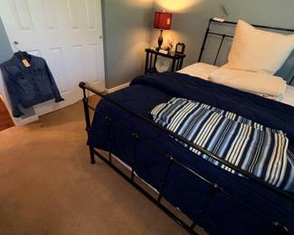 Items Located in The 1st Bedroom