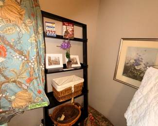 Items Located in The 2nd Bedroom
