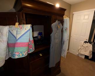 Items Located in The 2nd Bedroom