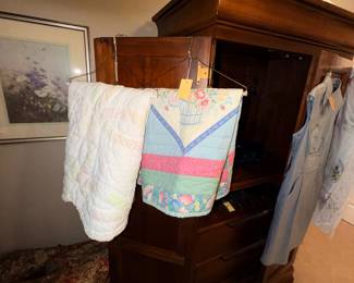 Items Located in The 2nd Bedroom