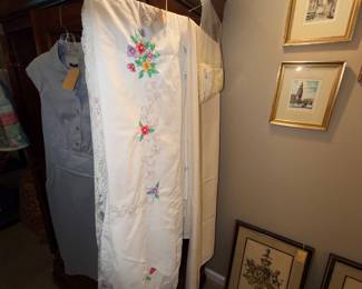 Items Located in The 2nd Bedroom