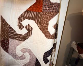 Items Located in The 2nd Bedroom