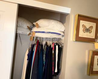 Items Located in The 2nd Bedroom
