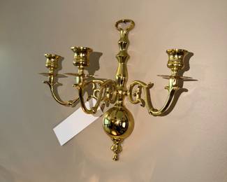 Items Located in The Dining Room