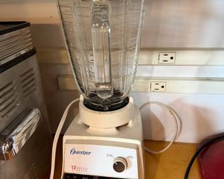 Osterizer 12 Speed Blender
