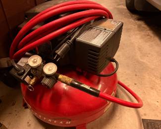 Porter-Cable Jetstream 6-gallon pancake air compressor