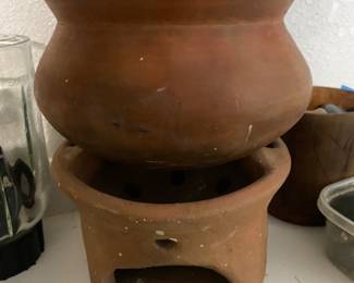 Thai cooking pottery