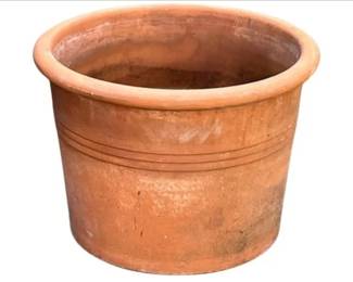 Terracotta Round Planter Pot With Rolled Rim And Drainage Hole