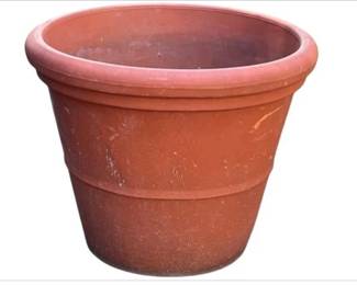 Large Terracotta Garden Pot With Rolled Rims