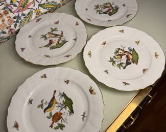 Set of Four Herend Rothschild Bird Dinner Plates