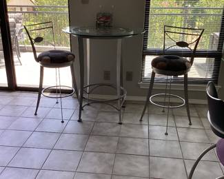 Bistro table