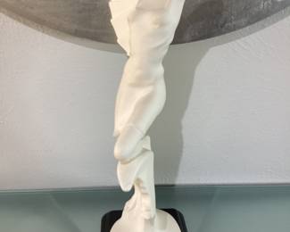 Signed sculpture 