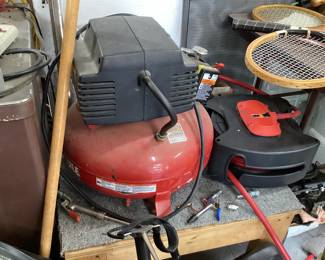Air compressor 