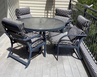 Patio table