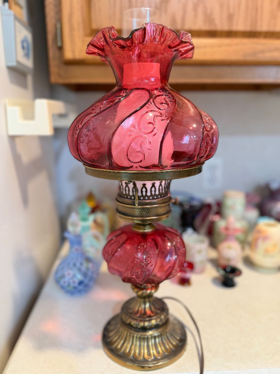 Vintage Fenton Cranberry glass  lamp 