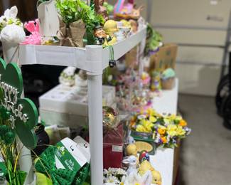 More Easter decor