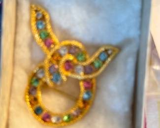 vintage brooch