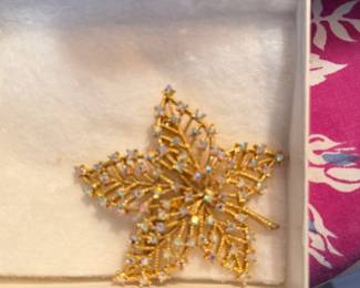 vintage rhinestone brooch