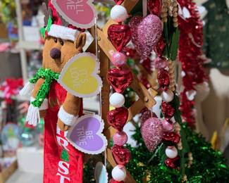 Garlands for all the seasons