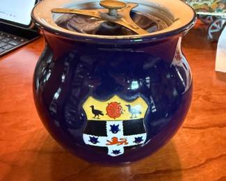 TOBACO JAR