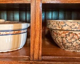 RED WING CROCK & SPONGEWARE BOWL