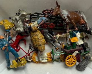 VINTAGE METAL TOYS & ANIMALS