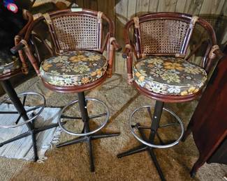 Retro bar stools