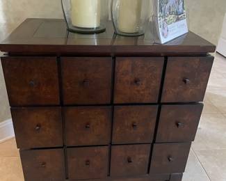 Side cabinet 