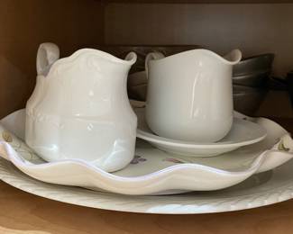 Serving pieces 