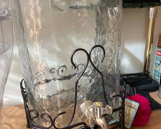 Drink dispenser