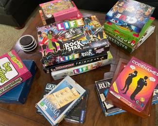 Assorted family games