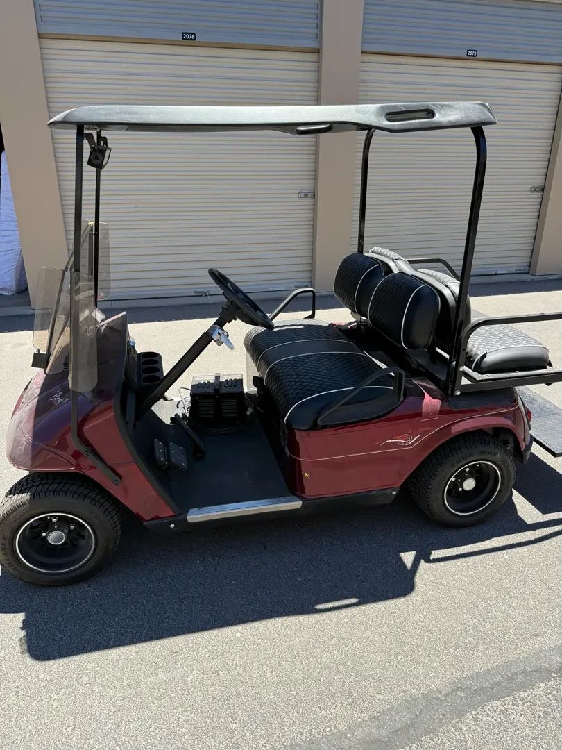 001 EZGO Golf Cart And Charger