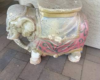 005 Elephant Statue